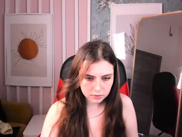 Naked cam girl cutie_pearl image #2038155