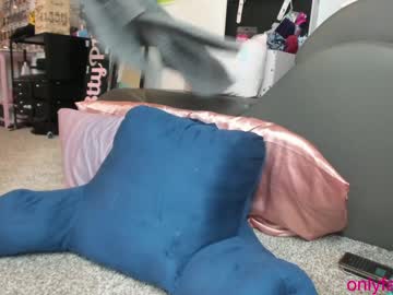 Naked cam girl pr3ttyp1nkpussy image #777530