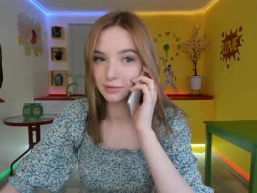 Naked cam girl elisa_oliver image #87383