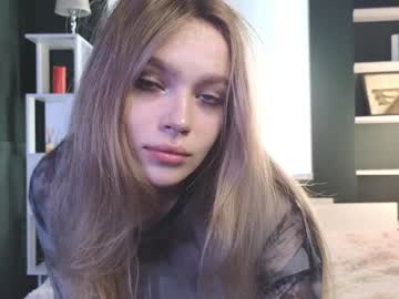 Naked cam girl erleneclem image #4054348