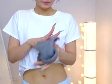 Naked cam girl kiya_mi image #3561886