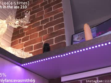 Naked cam girl lil_eva image #656945
