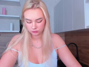 Naked cam girl 8a8y_nura image #87098