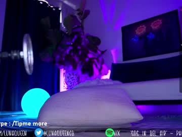 Naked cam girl lunaqueeeen image #2132853