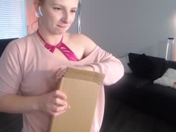 Naked cam girl skyewatson image #479642