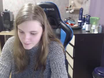 Naked cam girl tomato_tease image #2620329
