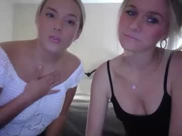 Naked cam girl varsitybaby000 image #337788