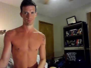 Naked cam man ifuckpaypigs image #1963313
