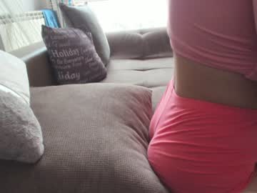 Naked cam girl mia_milonovich image #1071752