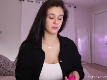 Naked cam girl onlyems23 image #3217387