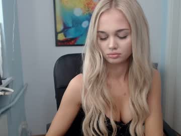 Naked cam girl leila_il image #2251185