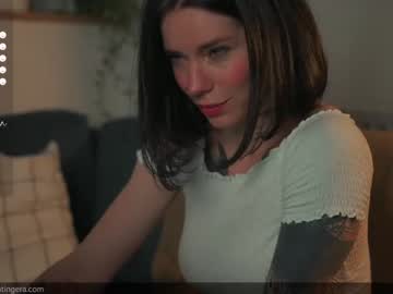 intoxicatingera naked cam