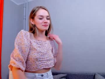 Naked cam girl hotshiiie image #3376116