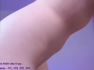 Naked cam girl sapphirealice image #2967019