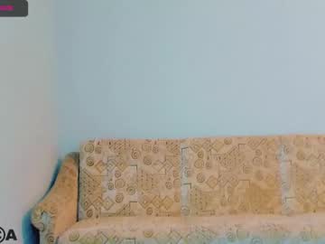 Naked cam girl nika_la image #1129691