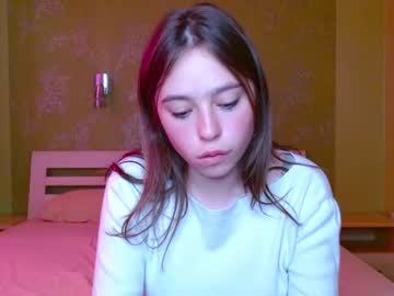 Naked cam girl litttle_flower_ image #1826091