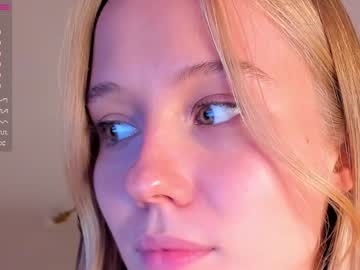 Naked cam girl tinaaarpp image #2823870