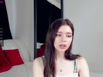 Naked cam girl aariaaadox image #1912534