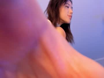 Naked cam girl aerri_lee image #2796638