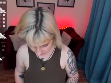 Naked cam girl yolandi_toit image #2174900
