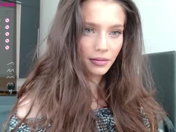 Naked cam girl isia_slay image #2049173