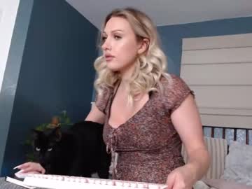 Naked cam girl sexyashley_21 image #2083066