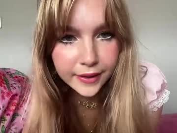 Naked cam girl kittengirlxo image #4049724