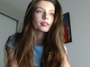Naked cam girl isia_slay image #2339351