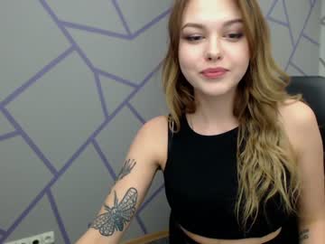 Naked cam girl carmel_carmen image #1784755