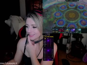 Naked cam girl kimilee22 image #2941527