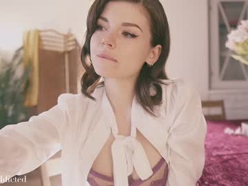 Naked cam girl auddicted image #2406881