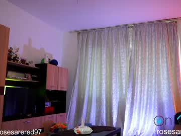 Naked cam girl rosesarered97 image #116370
