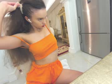 Naked cam girl ehotlovea image #3145524