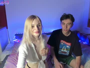 Naked cam girl eve_n_tracy image #2941346