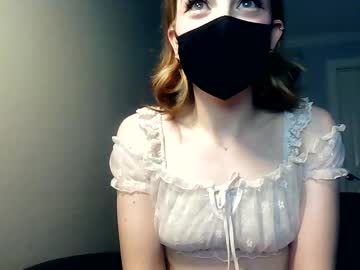 Naked cam girl snuggle_b0t image #4063685