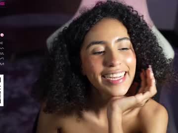 Naked cam girl amniemodel image #2607680
