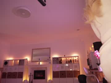 Naked cam girl hannahjames710 image #1162447