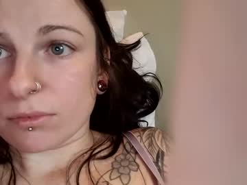 thvndercat naked cam