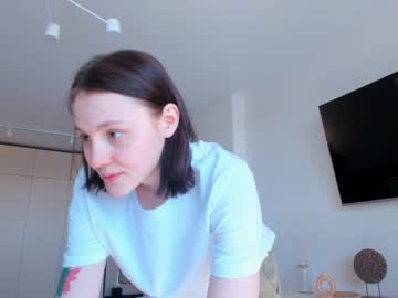 Naked cam girl megancooks image #3913340