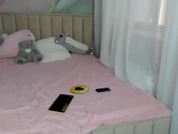Naked cam girl jecky_08 image #2701476
