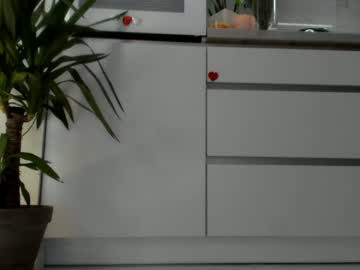 Naked cam girl meryfoxxx image #2567582