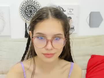 Naked cam girl avrora_deis image #2495275