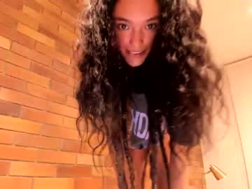 Naked cam girl makayla77 image #3166522