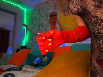Naked cam tranny foxyirene image #664316