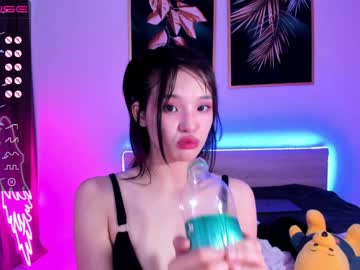 Naked cam girl aisneon image #1854489
