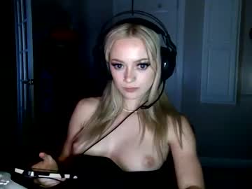 erica_marie33 naked cam