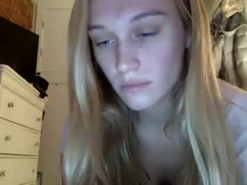 Naked cam girl daddyslittleangels_ image #689377