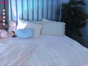 Naked cam girl juliabeng1 image #2208488
