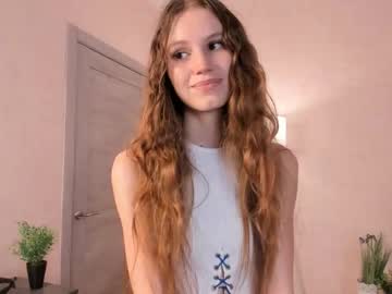 Naked cam girl katiecullimore image #4027840