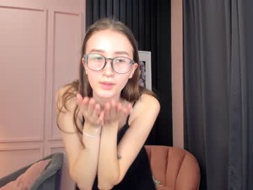 emily_barness naked cam